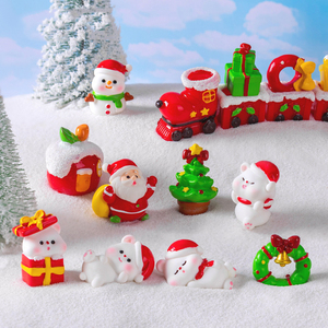 Figurines en résine mignonnes, ornements miniatures, décorations de Noël, petites figurines de Père Noël et bonhomme de neige, breloques, statue de paysage de jardin - Product Image 6