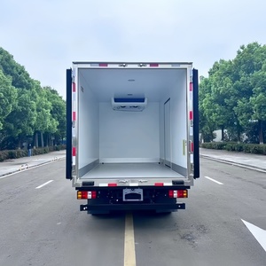 China JMC 3 Ton Diesel Mini Refrigerator Trucks Freezer Small Refrigerated Truck for Frozen Meat Chicken - Product Image 5