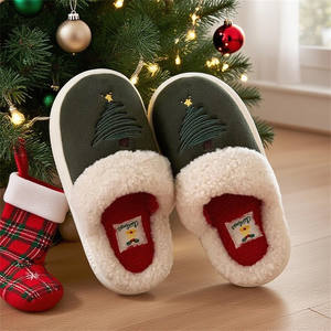 Nuevas Pantuflas Casuales de Invierno para Hombre y Mujer, Pantuflas de Interior Afelpadas para el Hogar, Pantuflas Retro con Bloques de Color y Diseño de Árbol de Navidad - Product Image 6