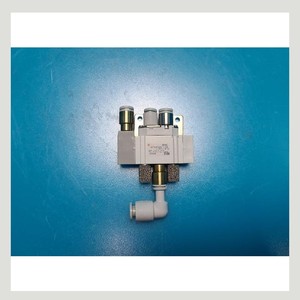 Válvula Neumática de 5 Puertos SMC SYA3120-C6-F2-X10, Usada, Piezas de Equipos Semiconductores Legacy - Product Image 6