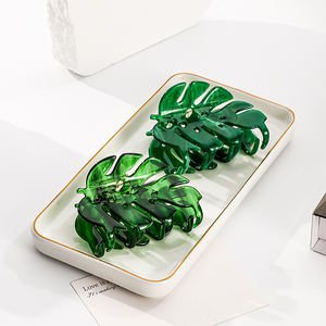 Jepit Rambut Akrilik Baru Desain Daun Berkualitas Tinggi Elegan Serbaguna Modis Segar Imut Model Gigitan Hiu Sederhana - Product Image 2