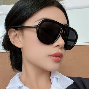Lunettes de soleil aviateur ovales tendance, monture PC, verres AC, protection contre la lumière bleue, lunettes de soleil tendance pour femmes, protection UV 100% - Product Image 1