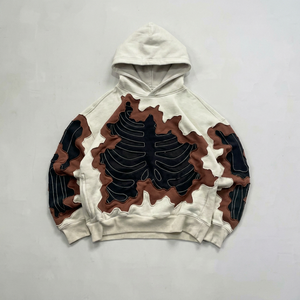 Qualité supérieure, modèle repoussé à la mode, motif squelette de poitrine, coupé-cousu, patchwork superposé, effet vieilli, crème et marron, en molleton de coton épais, style gothique, vente en gros - Product Image 1