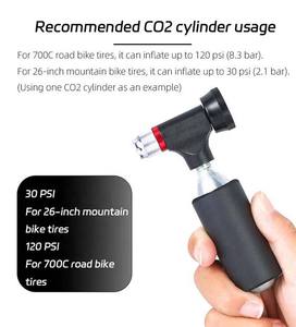 Pompe à vélo Portable à <span class=keywords><strong>cartouche</strong></span> de <span class=keywords><strong>CO2</strong></span> 16g avec jauge Mini gonfleur d'urgence <span class=keywords><strong>pour</strong></span> pompe à pneu de vélo de montagne de <span class=keywords><strong>route</strong></span> - Product Image 2