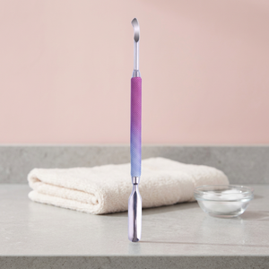 Empujador de Cutículas de Doble Cabeza de Acero Inoxidable con Mango Antideslizante Degradado, Herramienta Profesional de Manicura - Product Image 4