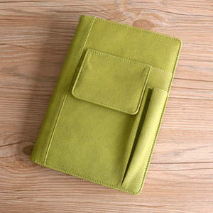 Nuevos productos 2026 PU Cuaderno de cuero Bolsillos con logotipo personalizado Puede sostener el teléfono - Product Image 1