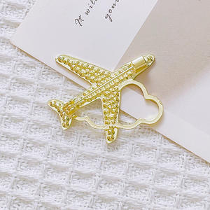 เข็มกลัดติดเสื้อรูปเครื่องบิน 3 มิติ ชุบทอง งานฝีมือ ของที่ระลึกงานแต่งงาน/งานหมั้น - Product Image 4