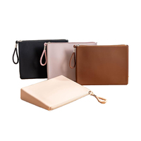 Trousse de Toilette en Silicone avec Fermeture Éclair pour Maquillage et Cosmétiques – Designs Personnalisés pour Usines
