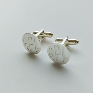 Logo personalizzato <span class=keywords><strong>925</strong></span> in <span class=keywords><strong>argento</strong></span> sterling inciso <span class=keywords><strong>gemelli</strong></span> da uomo <span class=keywords><strong>gemelli</strong></span> personalizzati <span class=keywords><strong>gemelli</strong></span> da uomo in bianco da uomo e Set di Clip da cravatta - Product Image 4