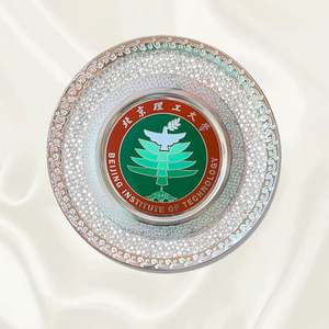 Placa Metálica Conmemorativa Personalizada al por Mayor, Estilo Moderno, Fundida a Presión, con Logotipo en Relieve - Product Image 1