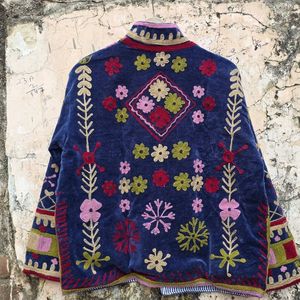 Abrigo de Algodón para Mujer con Cuello Mandarín, Bordado Suzani, Acolchado de Terciopelo, Estampado Floral, Manga Larga, para Invierno - Product Image 2