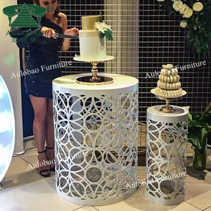 Supports à fleurs en fer de conception moderne pour les mariages, meubles d'événements sculptés en gros avec un design creux, meubles en métal pour le salon - Product Image 5