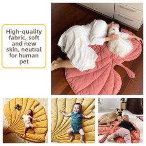 Colchón de gato a la moda con forma de hoja, nido de perro de doble cara, cálido, cómodo, cama de dibujos animados para mascotas, alfombrilla, manta grande - Product Image 2