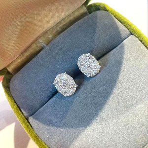 Orecchini a Perno Ovali per Donne, Design Raffinato e Minimalista, per Uso Quotidiano in Ufficio, Accessori Regalo per Feste - Product Image 4