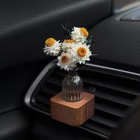 Diffuseur de parfum pour voiture en fleurs séchées artisanales, édition limitée pour la Saint-Valentin/anniversaire, accessoire décoratif longue durée sans BPA