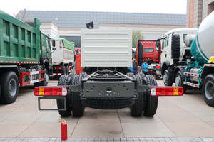 Nouveau camion tracteur lourd Sinotruk Howo 6x4 10 roues de Chine à prix abordable à vendre - Product Image 4