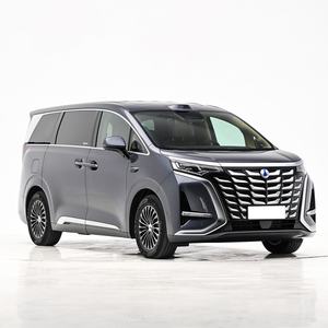 سيارة فاخرة MPV 7 مقاعد تعمل بالطاقة الجديدة Denza D 9 MPV سيارة كبيرة DMI و EV سيارة طويلة المدى - Product Image 1