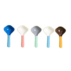 BOTO, venta al por mayor, cuchara de plástico para comida de perros y gatos, cuchara pequeña para medir, alimentador de alimentos para mascotas y accesorios para cajas de arena - Product Image 1