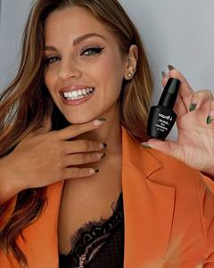 เจลทาเล็บแบบยูวี15มล. สำหรับทำเล็บ - Product Image 1