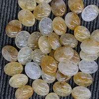 Vente en gros de 45mm Cristaux Pierre de Guérison Natur White Howlite Crystal Palm Stone à vendre
