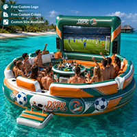 Salon de visionnage public de football gonflable avec bar flottant et support grand écran pour les centres de villégiature, les parcs, la location et les événements