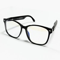 Lunettes Traductrices IA : Couverture Mondiale de 144 Langues – Votre Compagnon de Voyage Portable pour les Déplacements Internationaux
