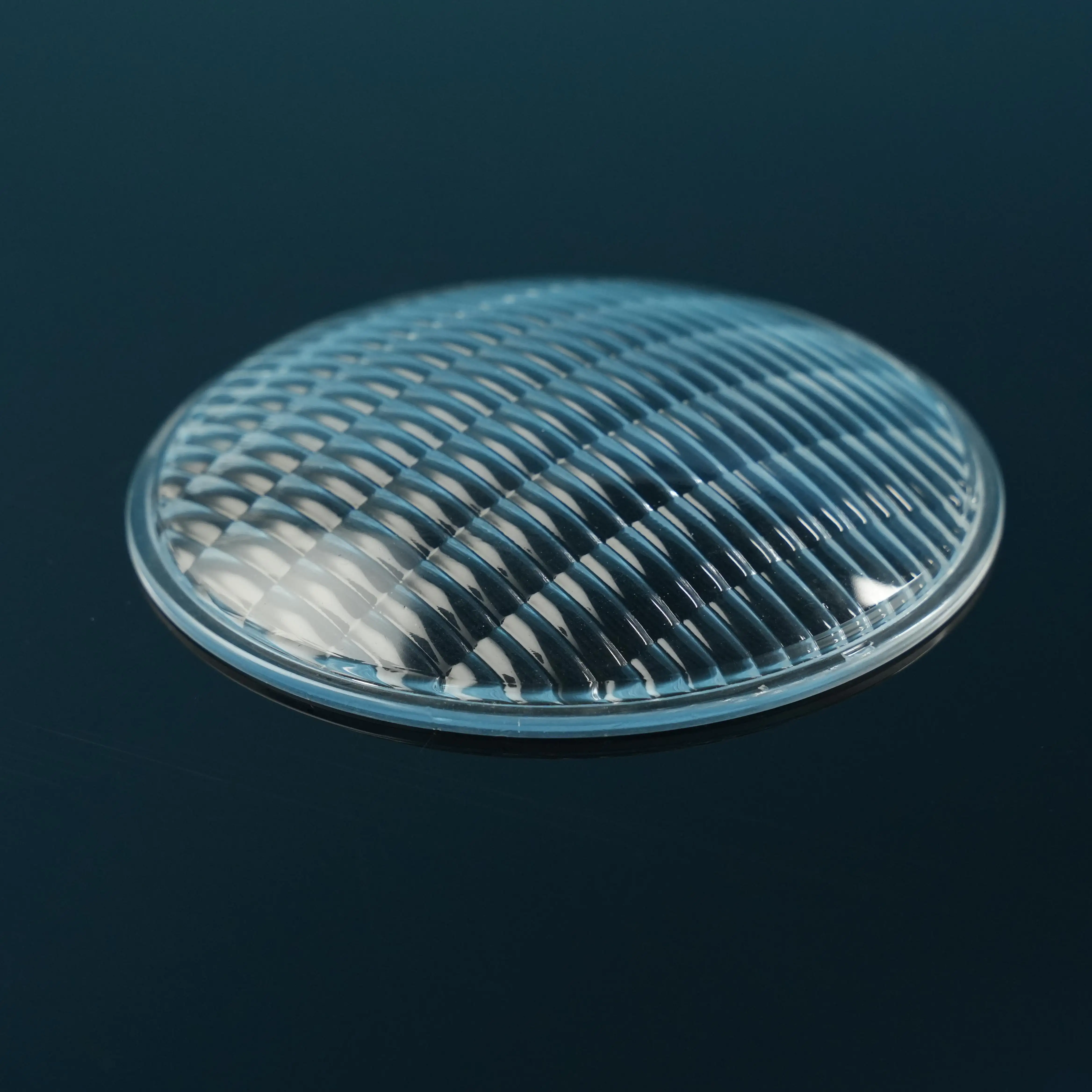 Cubierta de lámpara de cristal a prueba de explosiones prensado de borosilicato de diseño moderno de color de tamaño personalizado de fabricante para piscinas subacuáticas