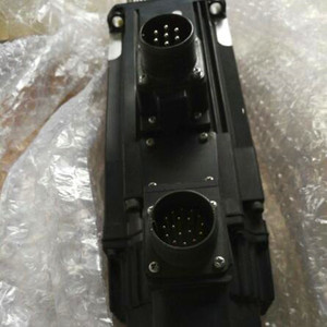 อะไหล่หุ่นยนต์ของแท้ใหม่เอี่ยม มอเตอร์ AC รุ่น SGMSH-20A2A-YR21 - Product Image 1