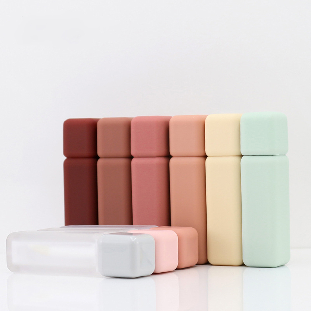 Spot Wholesale Multi-colored Rubber Paint Matte Texture Lip Glaze Tube Lip Gloss Tube Can Be Customized logo