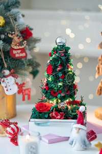 Árbol <span class=keywords><strong>de</strong></span> <span class=keywords><strong>Navidad</strong></span> <span class=keywords><strong>de</strong></span> Flores Preservadas en Caja <span class=keywords><strong>de</strong></span> Acrílico, Hortensias y Rosas Preservadas para Bodas, Decoración Navideña - Product Image 6