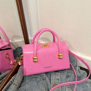 Sophisticated and Fashionable Women's Handbag. Made of PU Material. the Lining Is Made of Polyester.8910 - Product Image 4