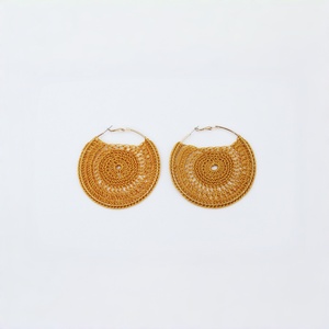 Pendientes Colgantes de Aro de Ganchillo Dorados Hechos a Mano con Diseño Hueco, Joyería de Moda para Mujer, Ideales para Playa, Viajes y Fiestas - Product Image 1