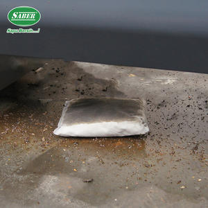 Almohadilla pequeña absorbente de aceite SABER de despliegue rápido, almohadilla absorbente de aceite 170 para gabinetes de sumidero y puntos de fugas debajo de la superficie. - Product Image 3