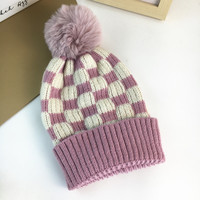 Bonnets tricotés à carreaux avec pompon moelleux, chauds pour l'hiver, à revers côtelé, vente en gros, multicolores pour femmes et hommes