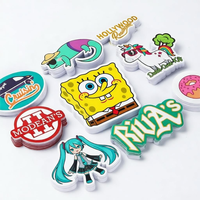 Autocollants en PVC mat découpés à la forme, résistants aux UV, imprimés en gros avec logo personnalisé, papier vinyle imperméable, autocollants de dessin animé pour enfants