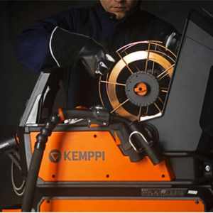 Mig溶接機X5 FastMig、溶接ロボット付き、多用途産業用MIG溶接機としての溶接に最適 - Product Image 3