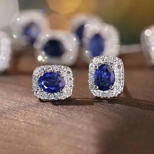Pendientes de tuerca de circón azul de 0,5 quilates para mujer, conjunto de puntas con acentos de diamantes completos, regalo de joyería hipoalergénica para novia - Product Image 1