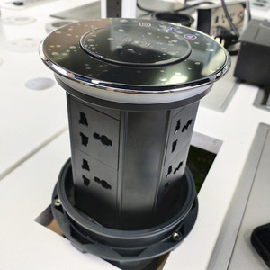 Bộ Điều Khiển Wifi IP65 Ổ Cắm Điện Đa Năng Chống Thấm Nước Bàn Làm Việc Lõm Cơ Giới Nhà Bếp Bật Lên Ổ Cắm Với Bộ Sạc Không Dây - Product Image 2