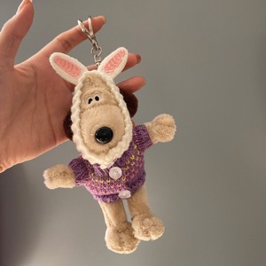 Super Invincible Boss Dog Cobre LED Colgante Llavero Estilo de dibujos animados Safe Puppy Doll Cast para decoraciones de automóviles - Product Image 4