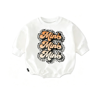 Vente en gros de sweats à capuche imprimés avec des lettres pour maman et moi, Halloween 2022, tissu blanc avec motif personnalisé, très agréable à porter - Product Image 1