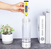 Bouteille d'eau hydrogénée intelligente 7,8 Hz Technologie SPE PEM 300 ml Haute Concentration 5001-10000 ppb Écran OLED Alarme vocale Plastique Extérieur