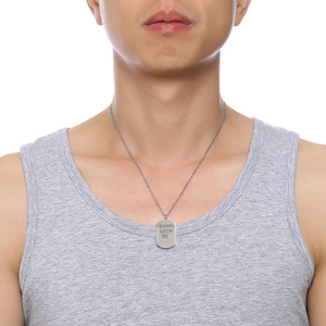 เสมอกับฉันการออกแบบ316L สแตนเลสสร้อยคอหน่วยความจำที่กำหนดเองสลักโกศจี้ดีสำหรับครอบครัว - Product Image 5