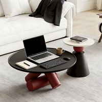 Table basse de style italien moderne minimaliste avec structure en acier géométrique, durable, écologique, facile à nettoyer, pour salon, petit appartement