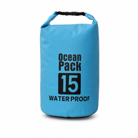 Sac étanche personnalisé avec logo 15L en bleu et noir, sac étanche pour la randonnée, la pêche en rivière et le camping