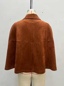 1155050 Vintage Bol Kesim Kruvaze Metal Tokalı Yaka Kahverengi Süet Kadın Pelerin Mont Sehe Moda - Product Image 6