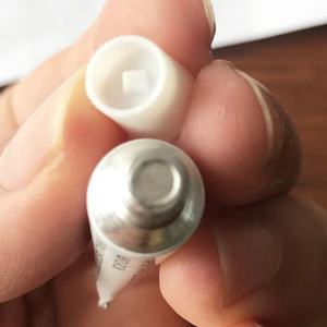 Les fabricants de PCP E03 remplissent maintenant les réservoirs d'eau, matériau de scellement en résine + durcisseur, outil de réparation/patch de <span class=keywords><strong>construction</strong></span> - Product Image 4