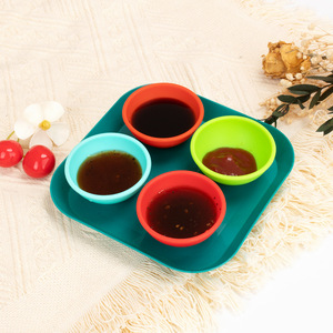 Juego de mini tazones de silicona, 4 piezas, redondos, de color sólido, aptos para microondas, para viaje, plato para salsa de soja - Product Image 1