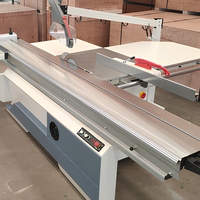 Scie à panneaux numérique horizontale de haute précision avec table coulissante automatique pour le travail du bois et du contreplaqué