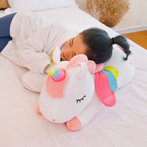 Ange arc-en-ciel Licorne Grand jouet en peluche Couette transfrontalière avec remplissage en coton PP Type d'ours Oreiller de couchage Cadeau en gros - Product Image 4