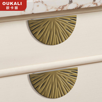 Oukali Rilis Terbaru Gagang Kabinet Furnitur Mewah Modern Gagang Tarik Tembaga untuk Lemari Dapur